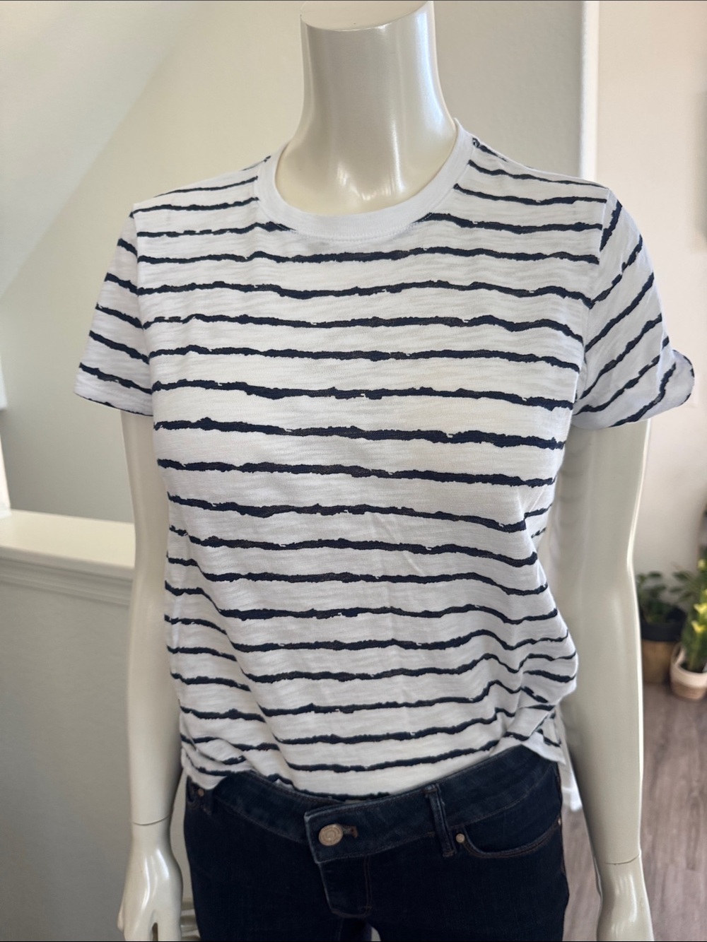 ATM Anthony Thomas Melillo White and Navy Striped Crewneck Tee